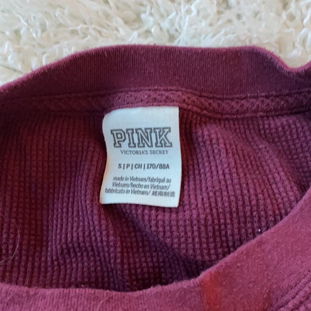 Victoria's Secret PINK maroon long sleeve cropped - Picture 5 of 7